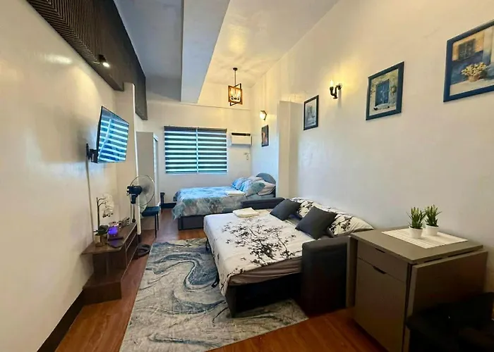 Kim's Cozy Place - Parthenon Residences Frühstückspension